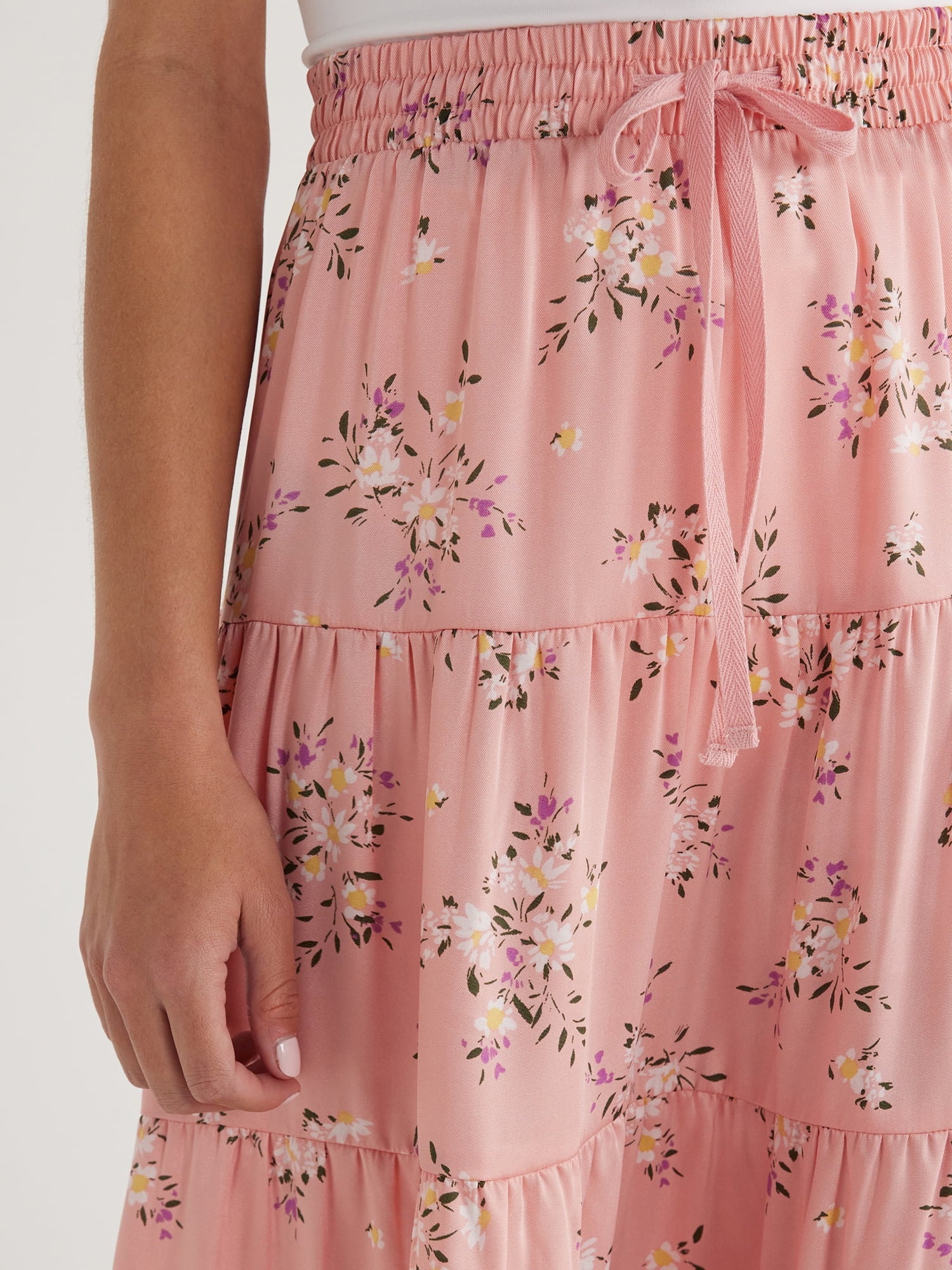 Women's Tiered Maxi Skirt with Elastic Waistband W4772