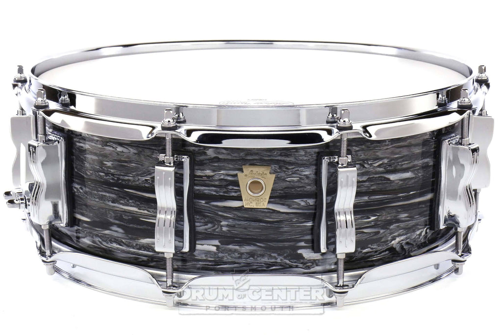 Vintage Black Oyster 5 x 14 inch Maple Snare Drum H403