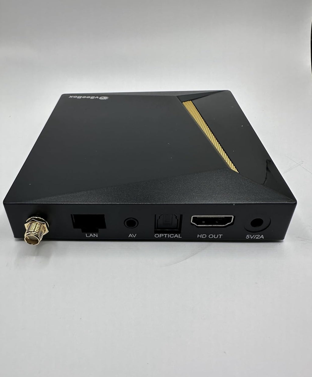vSeeBox with Bluetooth Voice Remote & Wi-Fi H361789