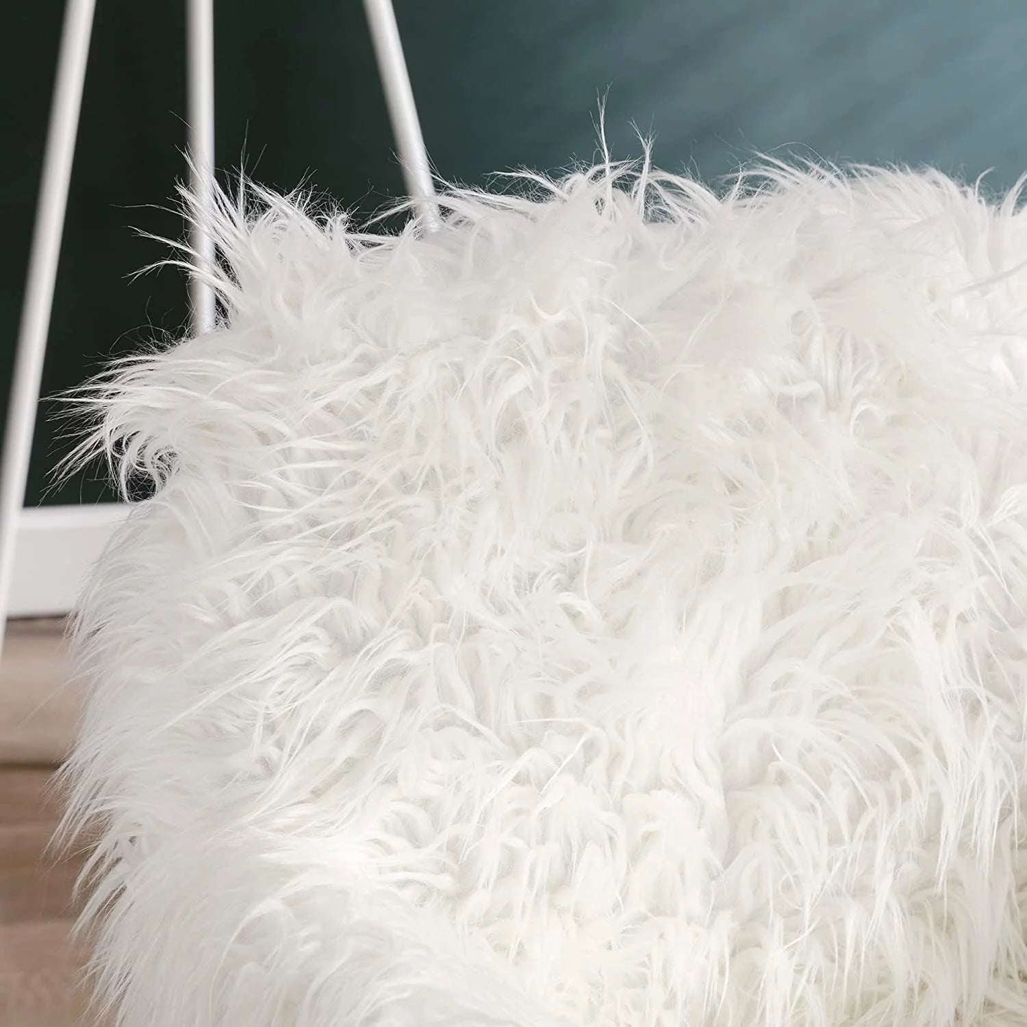 White Faux Fur Swivel Desk Chair with Back S65260