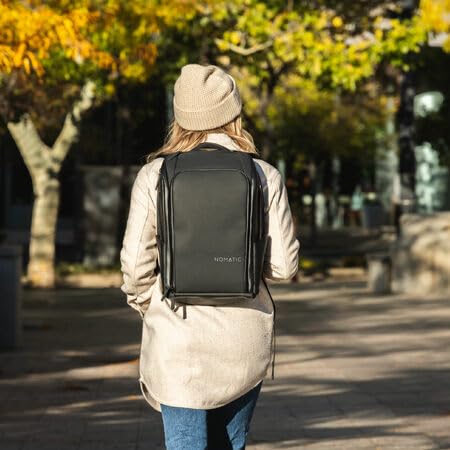 20L Water Resistant Expandable Black Backpack A424