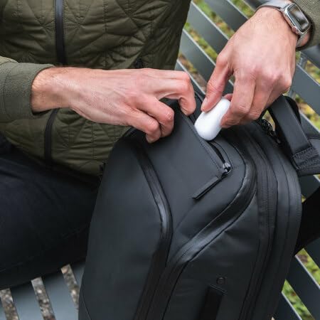 20L Water Resistant Expandable Black Backpack A424