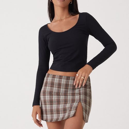 Scoop Neck Ribbed Long Sleeve Crop Top I70499