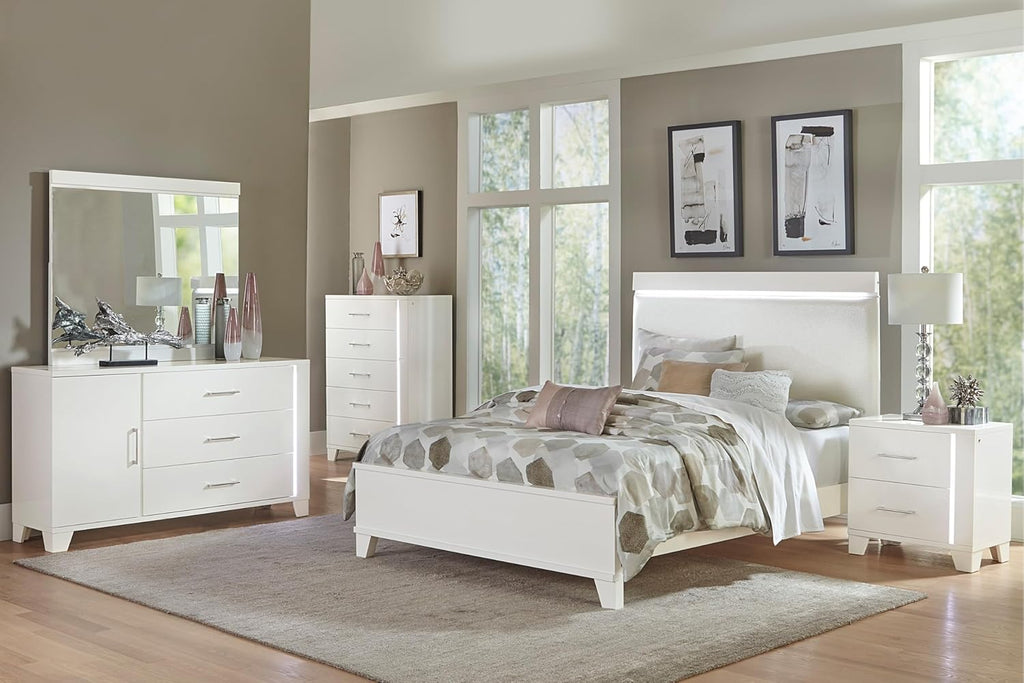 White High Gloss Finish Full Bed with Faux Leather Upholstered Headboard Z421