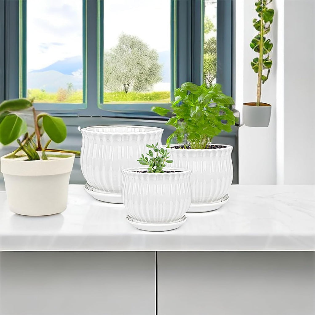 Ceramic Flower Plant Pots with Saucer, Set of 3 in Different Sizes N151755