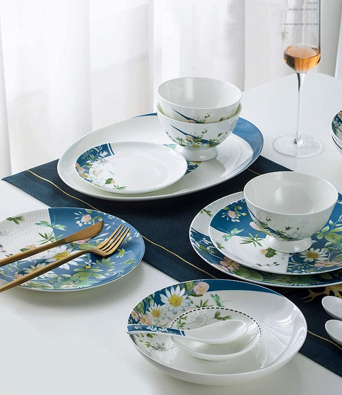 56-Piece Ceramic Bone China Dinnerware Set S300