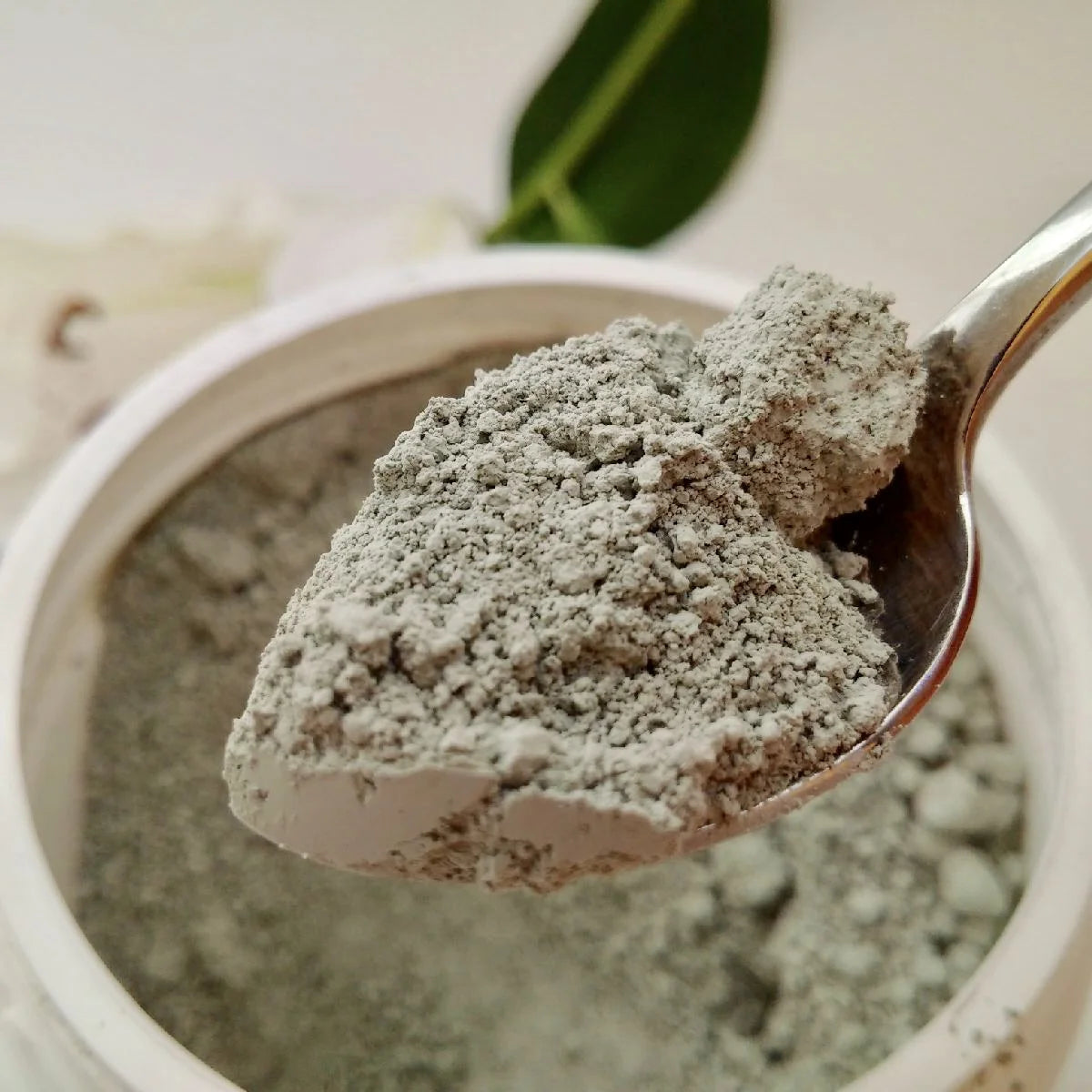 Zeolite Minerals J5628