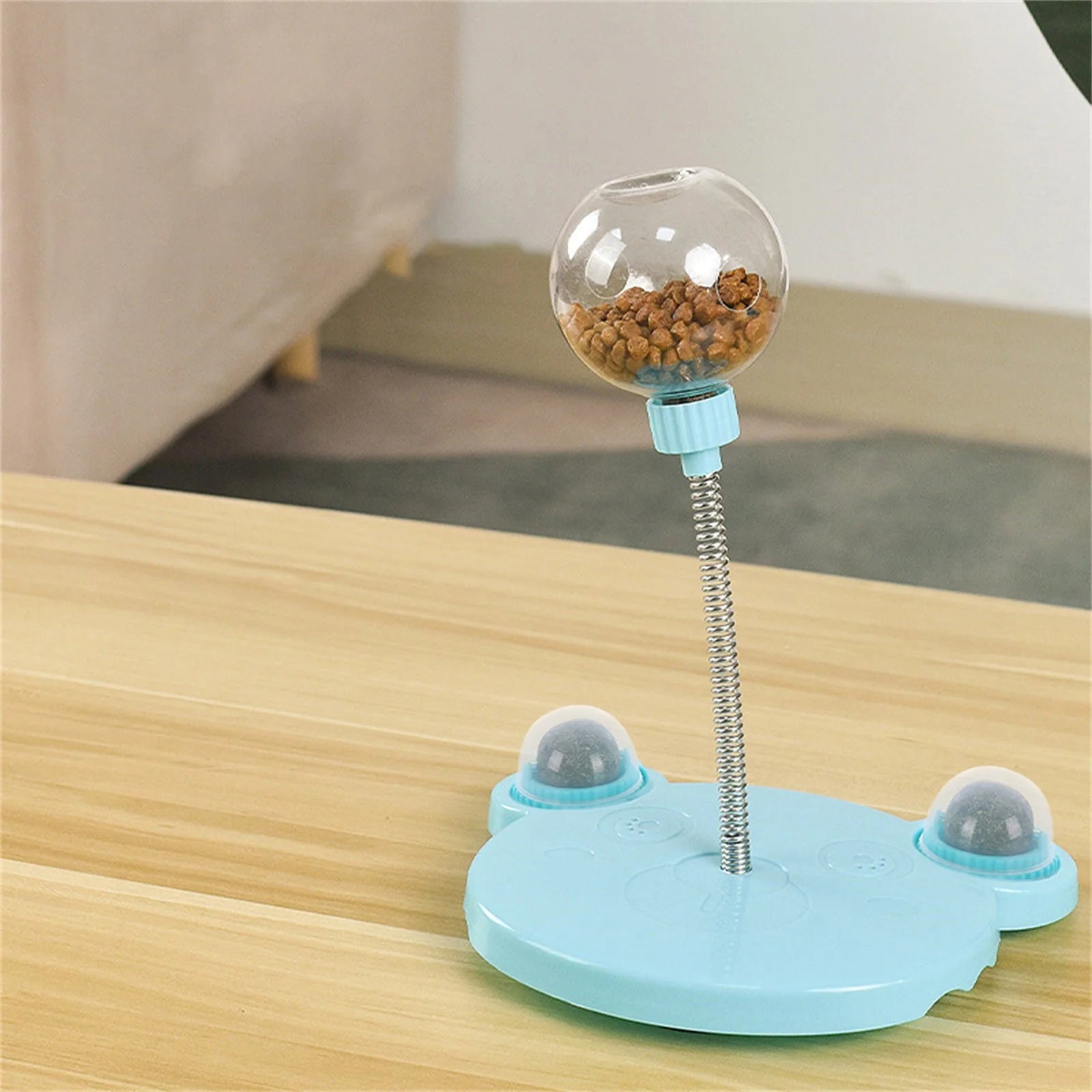 Treat Dispenser Dog Toy with Peppermint Balls J72666