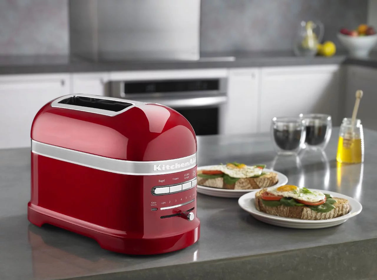 Candy Apple Red 2-Slice Toaster W405