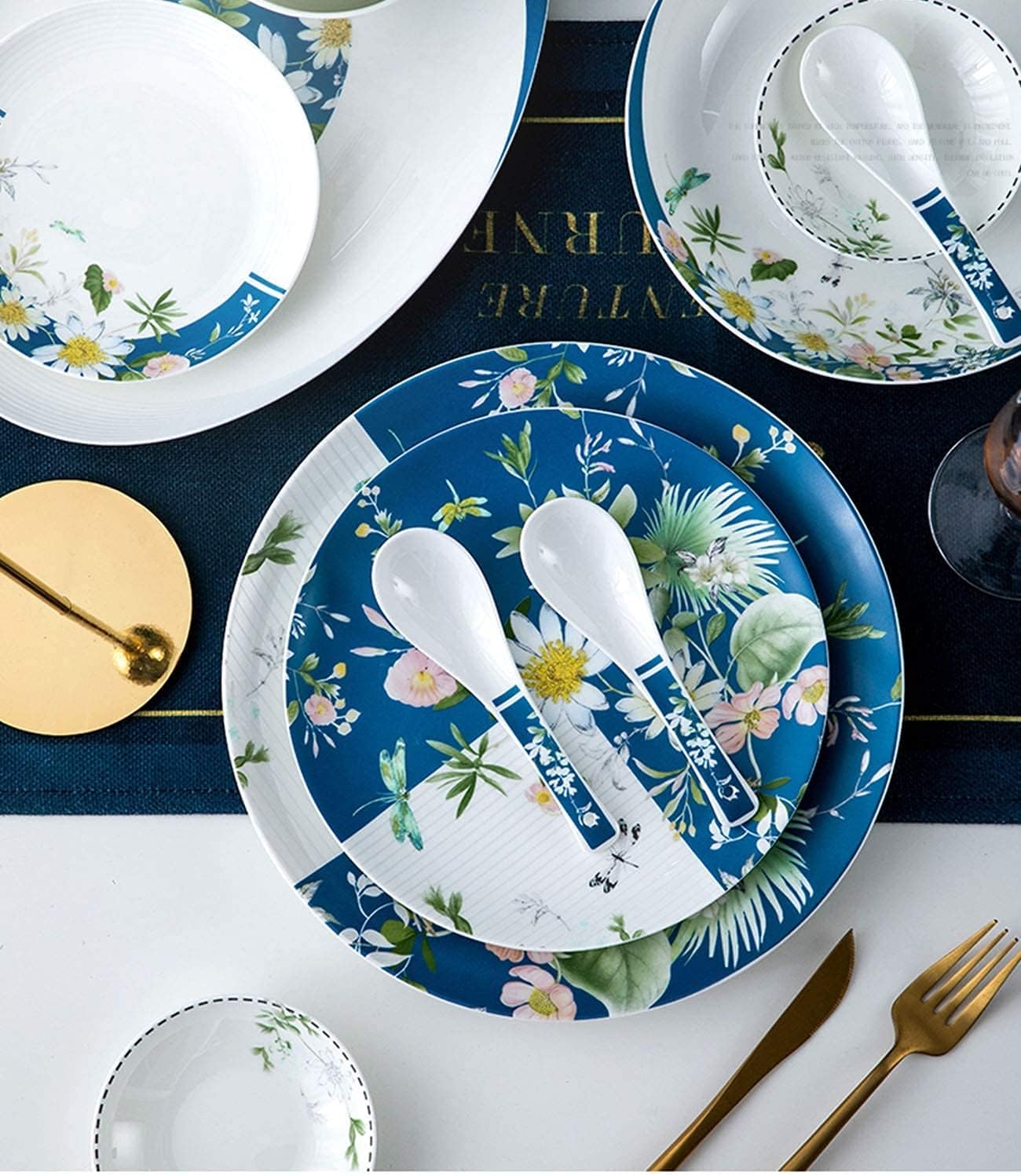 56-Piece Ceramic Bone China Dinnerware Set S300