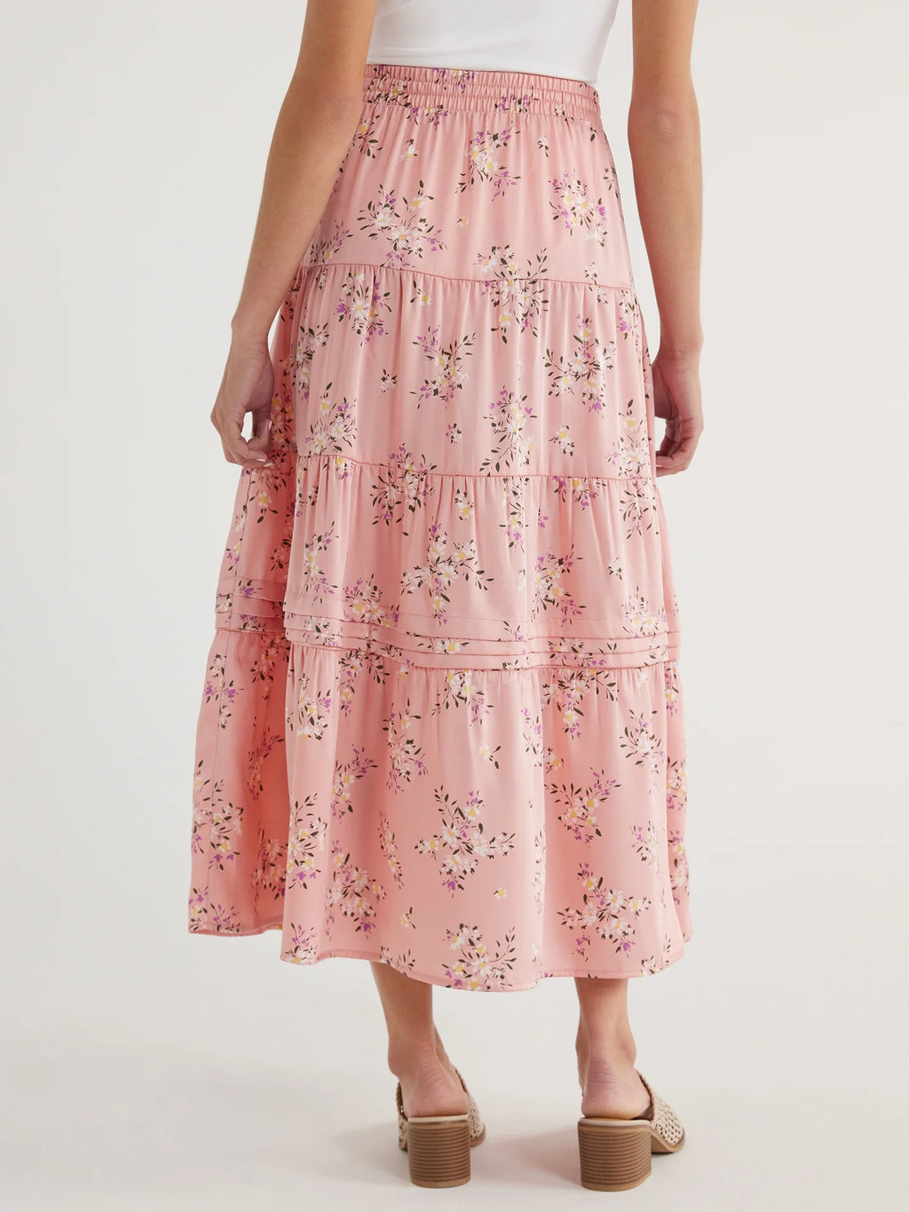 Women's Tiered Maxi Skirt with Elastic Waistband W4772