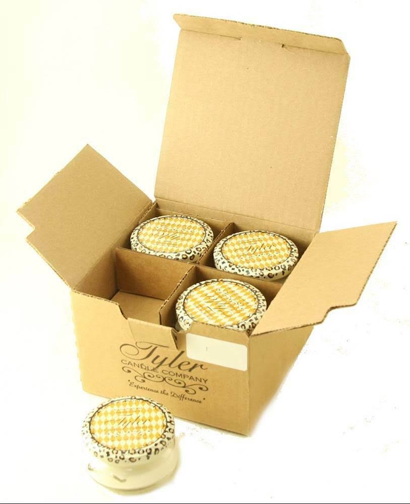 Case of 8 Scented Jar Candles L95891