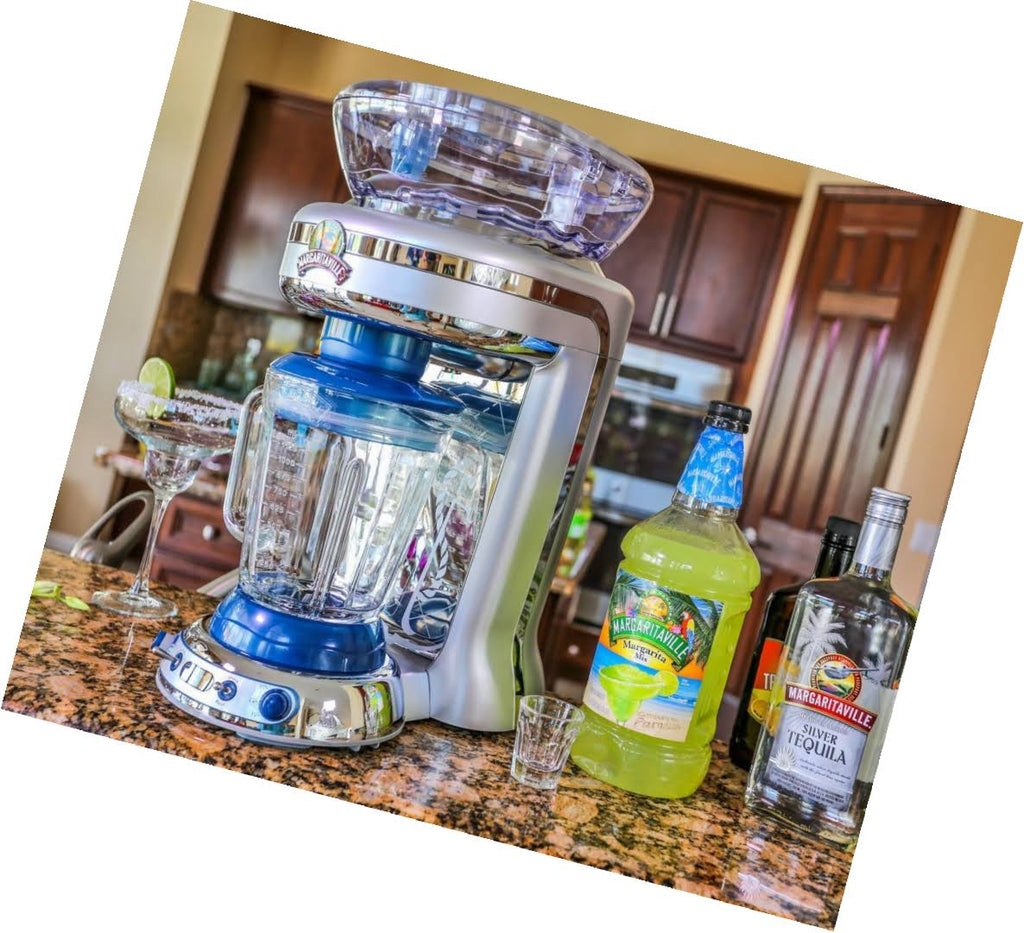 Frozen Concoction Maker with Easy Pour Jar and XL Ice Reservoir R115
