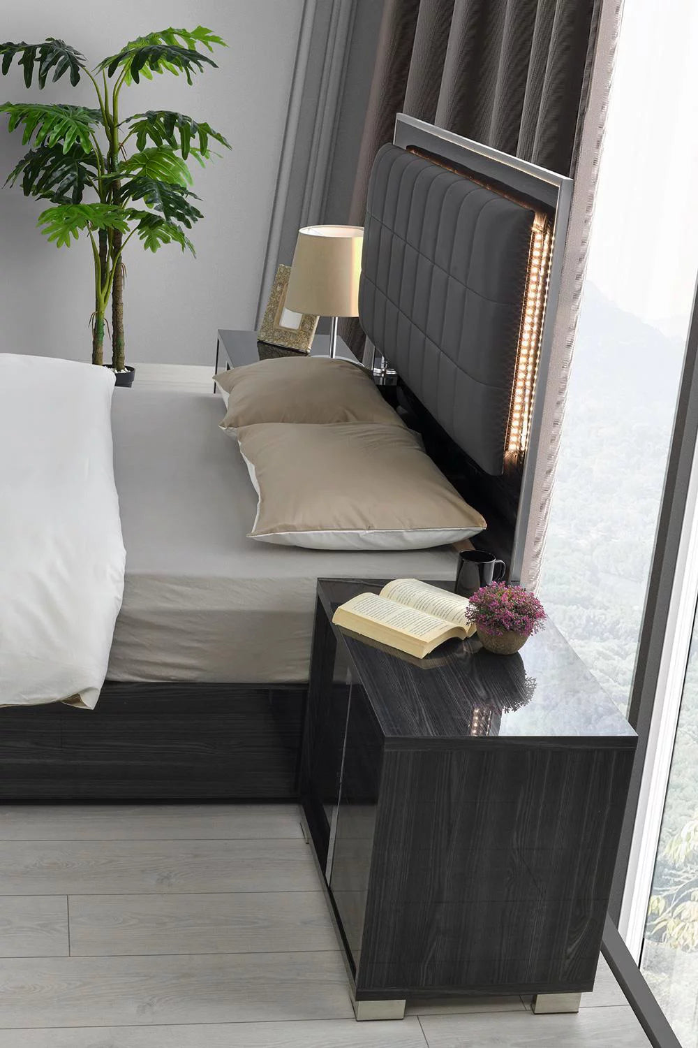 Gloss Grey Queen Bed with LED Light Q833