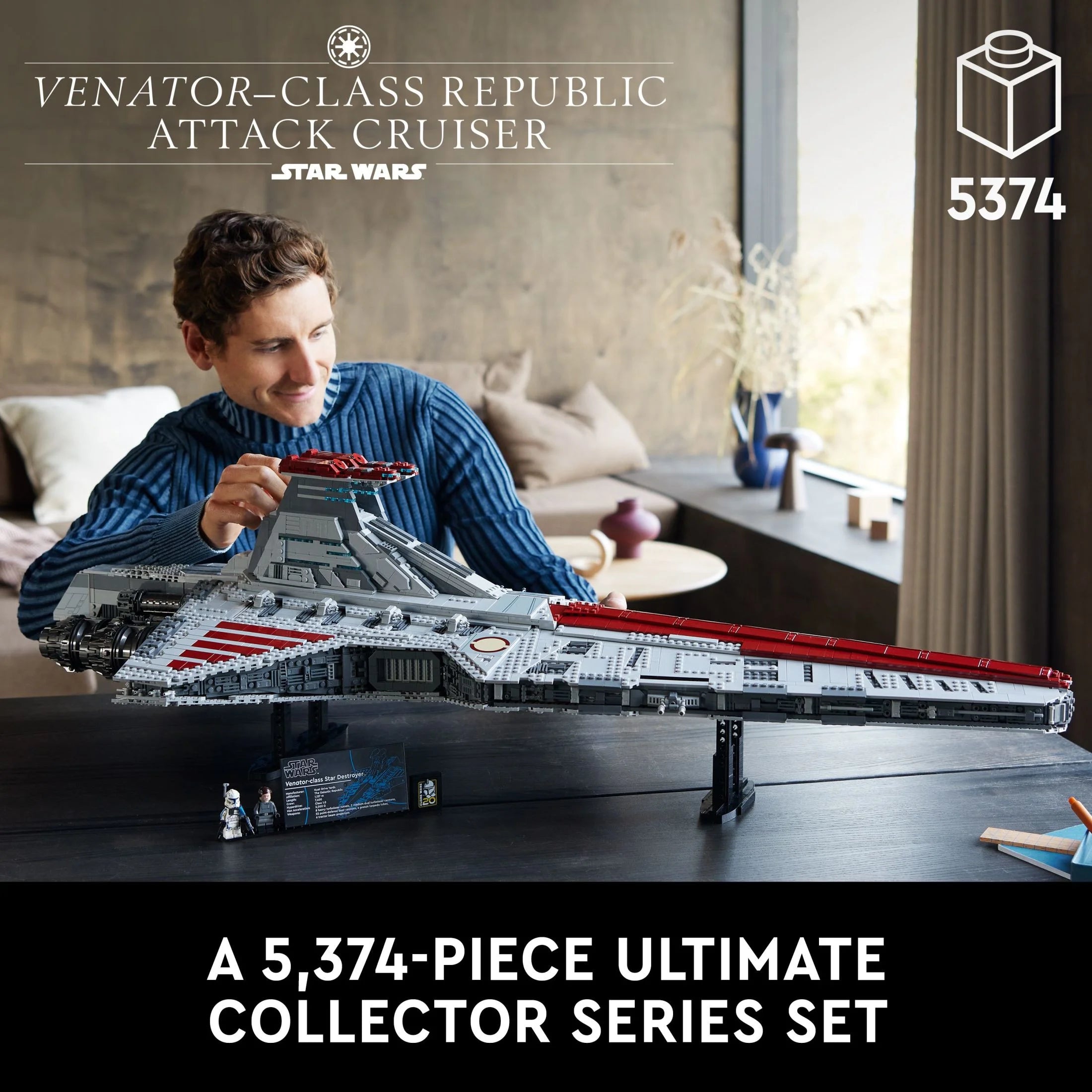 LEGO Star Wars Venator-Class Republic Attack Cruiser Building Set with Captain Rex Minifigure R757457