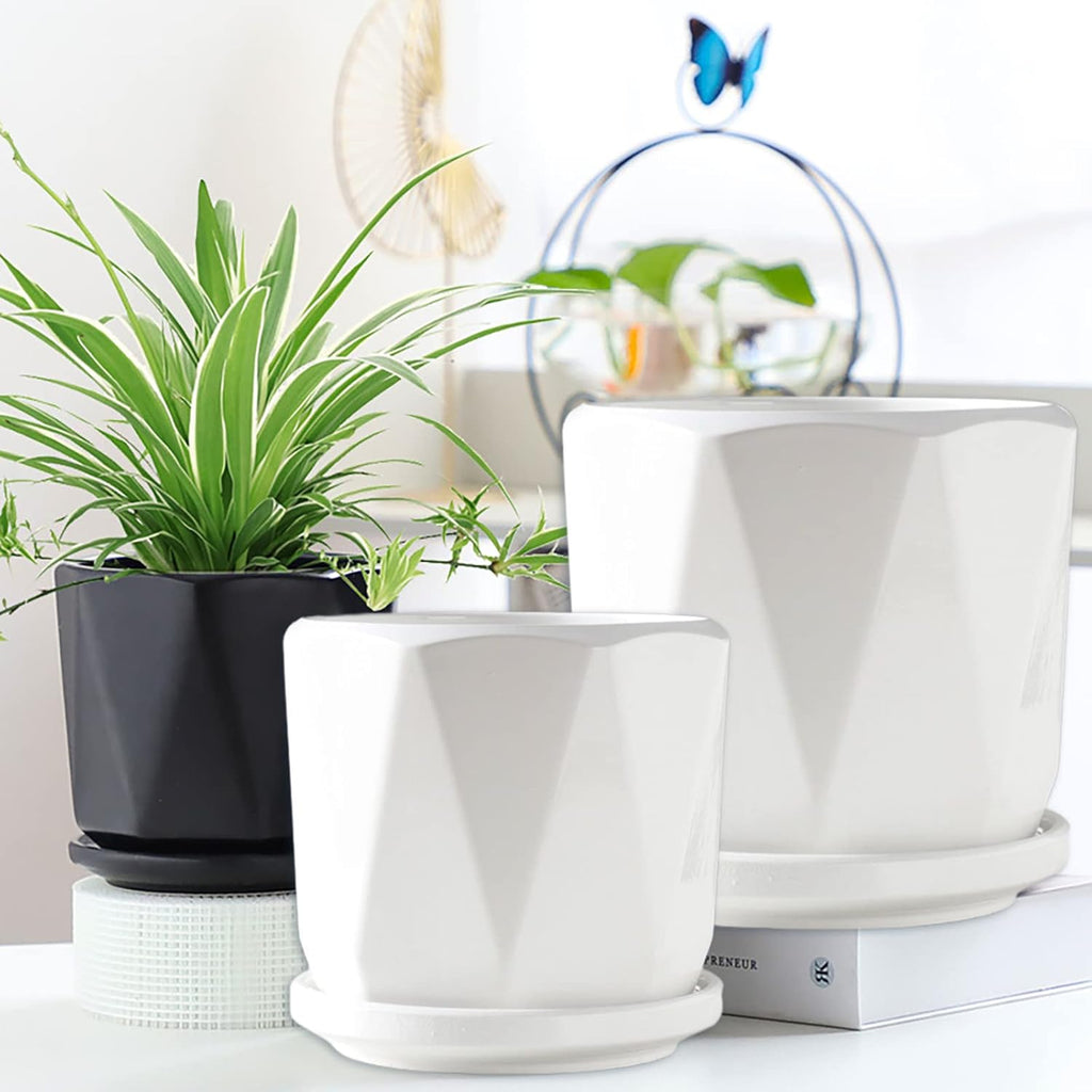 Set of 3 White Ceramic Plant Pots with Saucer R63547