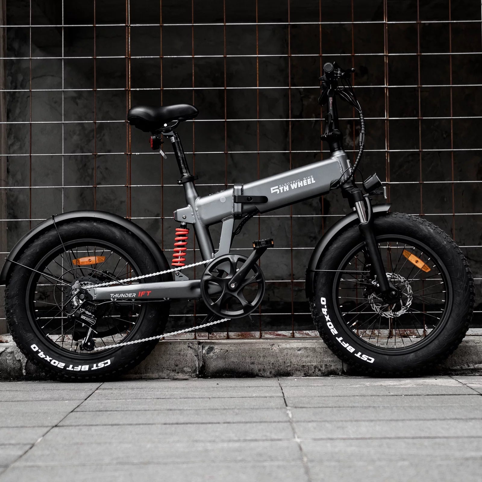 48V 10.5Ah Removable Battery 500W Motor Foldable Fat Tire Electric Bike V223