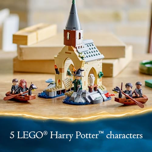 Hogwarts Castle Boathouse with 2 Buildable Boats and 5 Minifigures H995